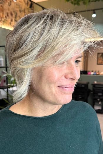 Short Side-Swept Shaggy Layers Hairstyle