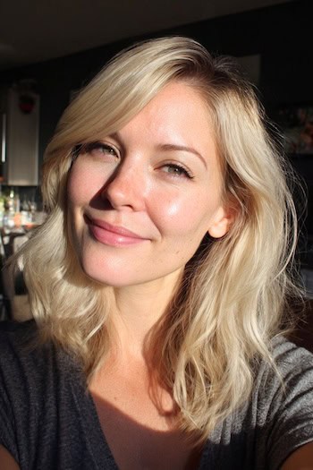 Tousled Long Bob With Dark Roots Haircut