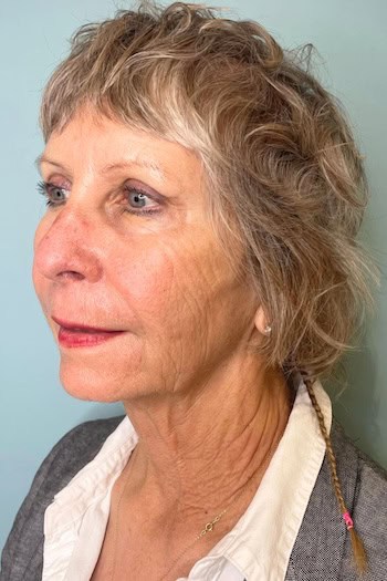 Short Loose Shaggy Layers with Micro Bangs Hairstyle