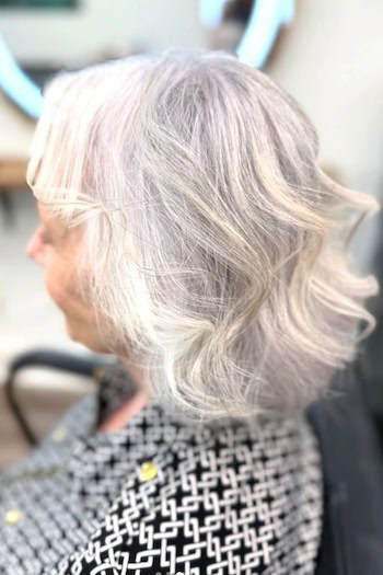 Soft Wavy Bob Hairstyle