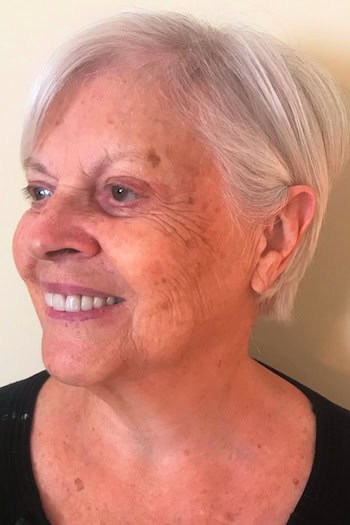 Ear-Length Bob Hairstyle