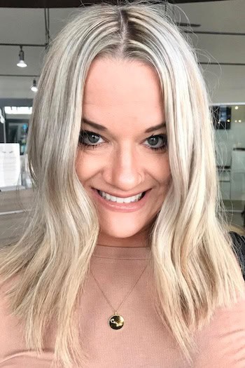 Loose Wavy Lob With Center Part Hairstyle