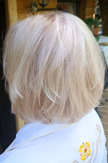 Long Bob With Light Choppy Layers Hairstyle