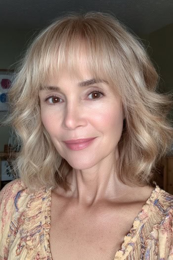 Medium Waves With Bangs