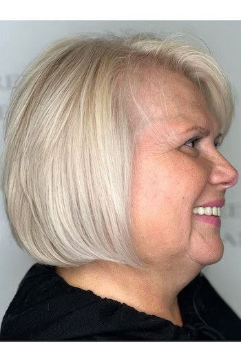 Platinum Bob With Side Part Hairstyle