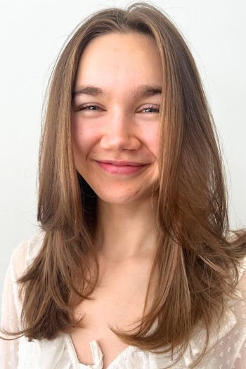 Medium-Length Layered Hairstyle