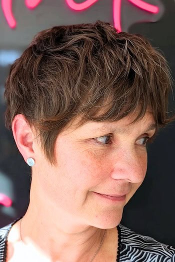 Cropped Layered Shag with Bangs Hairstyle