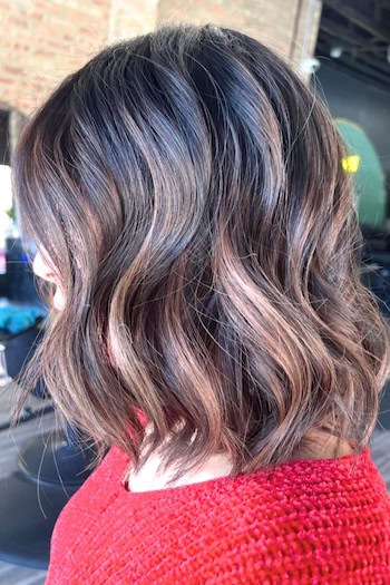 Shoulder-Length Waves Haircut