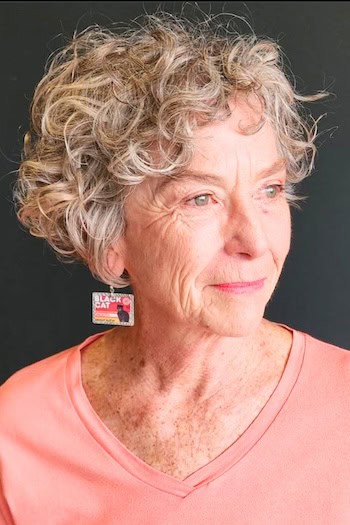 Cropped Curls With Soft Volume Hairstyle