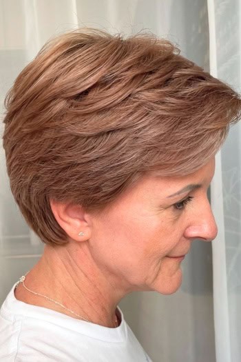 Soft Feathered Full Pixie Haircut