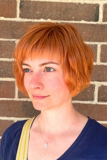 Short Blunt Bob With Piecey Texture Haircut