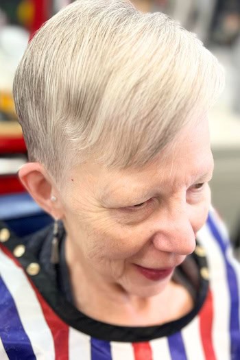 Short Straight Pixie With Side Sweep Hairstyle