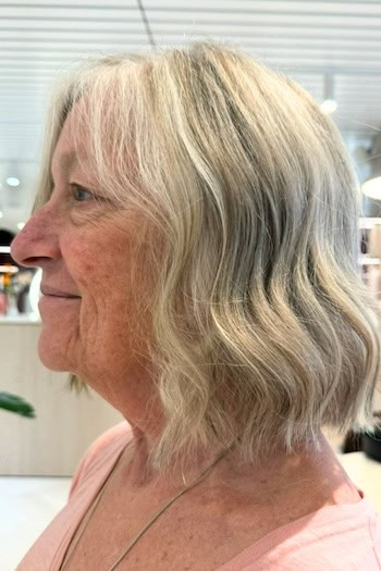 Soft Wavy Blunt Bob Hairstyle