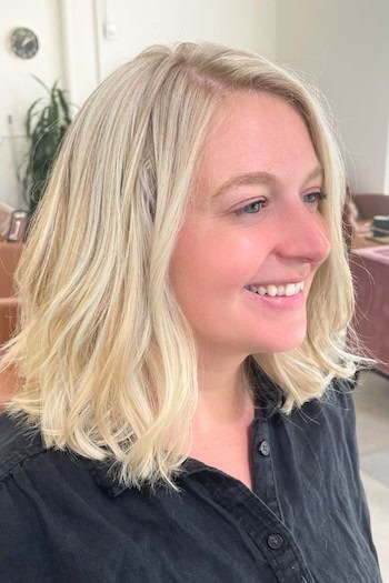 Wavy Lob with Side Part Haircut