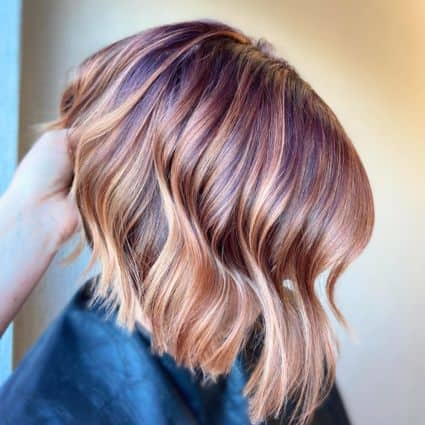 Wavy Bob With Highlights And Blunt Ends Hairstyle