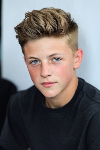 Textured Quiff with Taper Fade Haircut