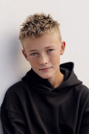 Textured Crop with Skin Fade Haircut