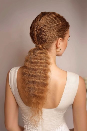 Crimped Low Ponytail Hairstyle