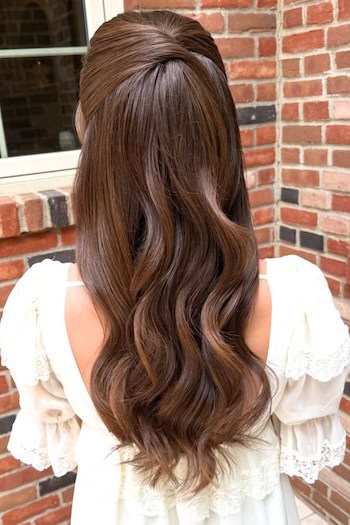 Half-Up Half-Down With Soft Waves Hairstyle