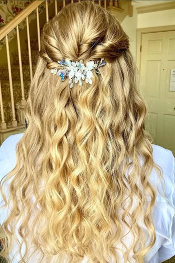 Long Half-Up Half-Down Waves With Crystal Comb Hairstyle