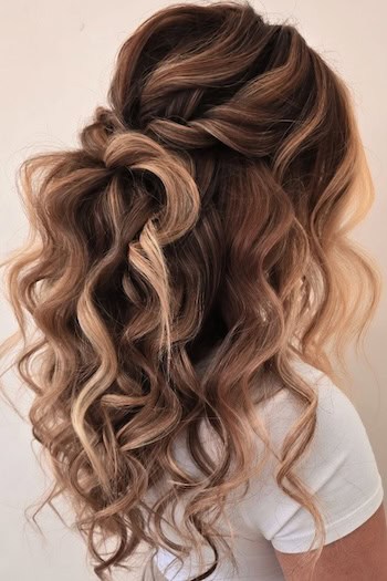 Voluminous Half-Up Half-Down Hairstyle for Thick Hair