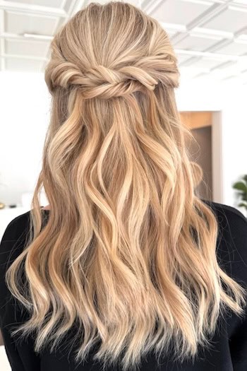 Half-Up Half-Down Twisty Waves Hairstyle