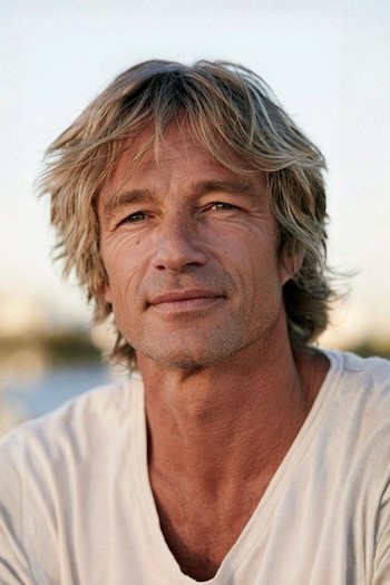 Medium Shaggy Layers Haircut
