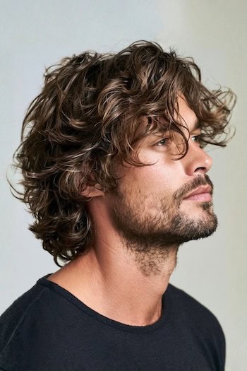 Mid-Length Waves Hairstyle