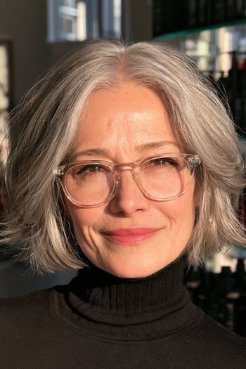 Piecey Gray Bob Hairstyle
