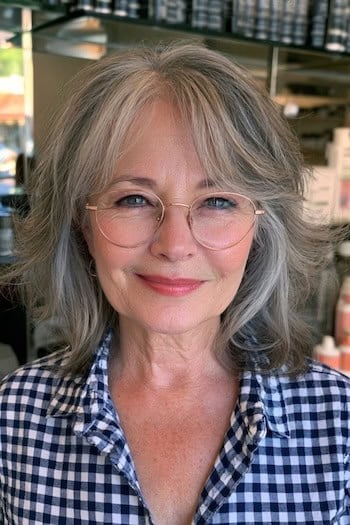Medium Feathery Layers Hairstyle